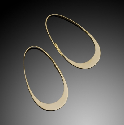 E-101L  Large White Gold Oval Hoop